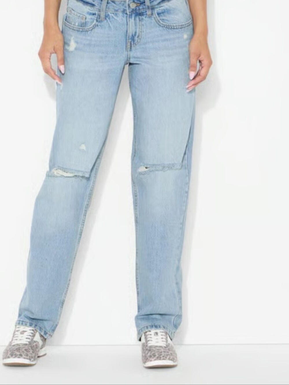 wild fable Light Blue Distressed Straight-Leg Jeans